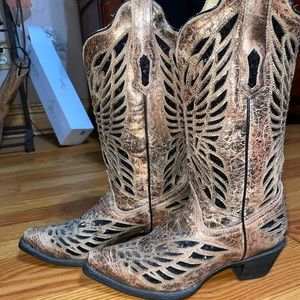 DAZZLED corral boots